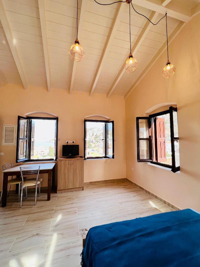 Pavlos House Đảo Sými Ngoại thất bức ảnh
